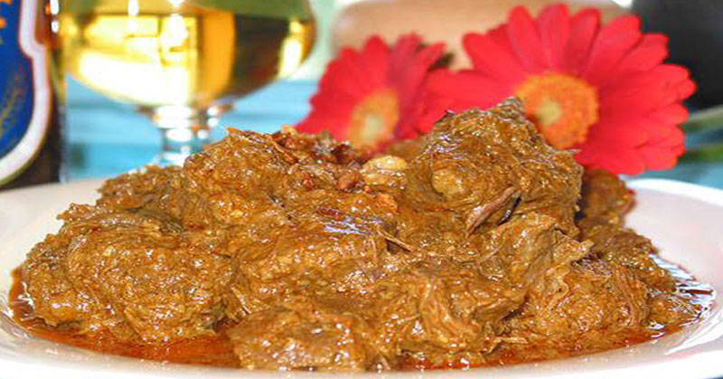 Teknik Rahasia Masak Rendang Seenak Restoran Mahal